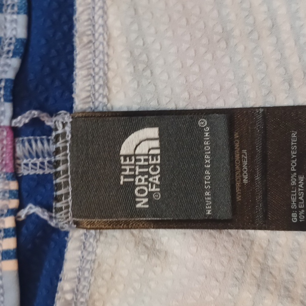 The North Face Patterned Board Shorts - Picture 5 of 7